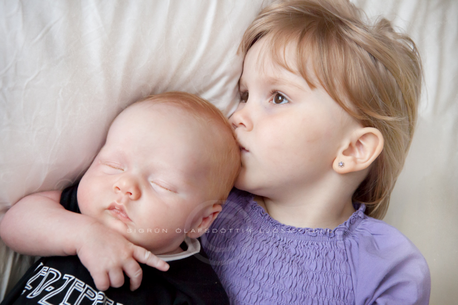 Hörður Ármann og stóra systir